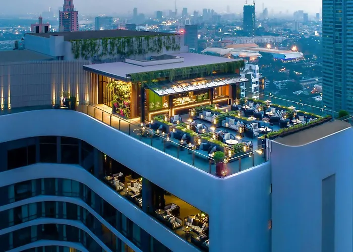 Marriott Marquis Queens Park Отель Бангкок