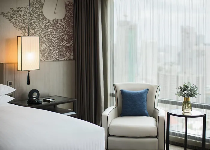 Отель Marriott Marquis Queens Park