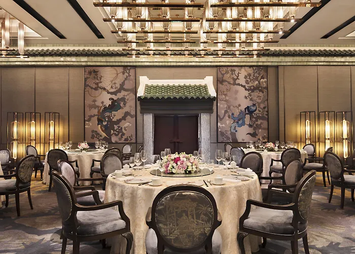 Marriott Marquis Queens Park Отель 5*