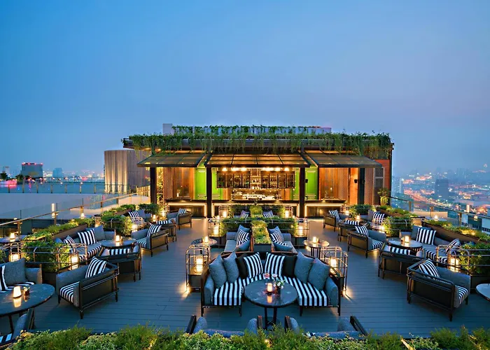Отель Marriott Marquis Queens Park Бангкок