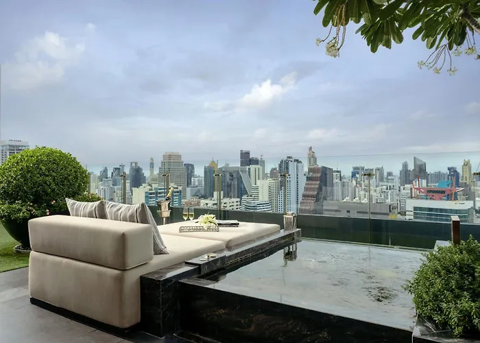 Marriott Marquis Queens Park Отель