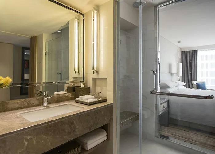 Marriott Marquis Queens Park Отель 5*